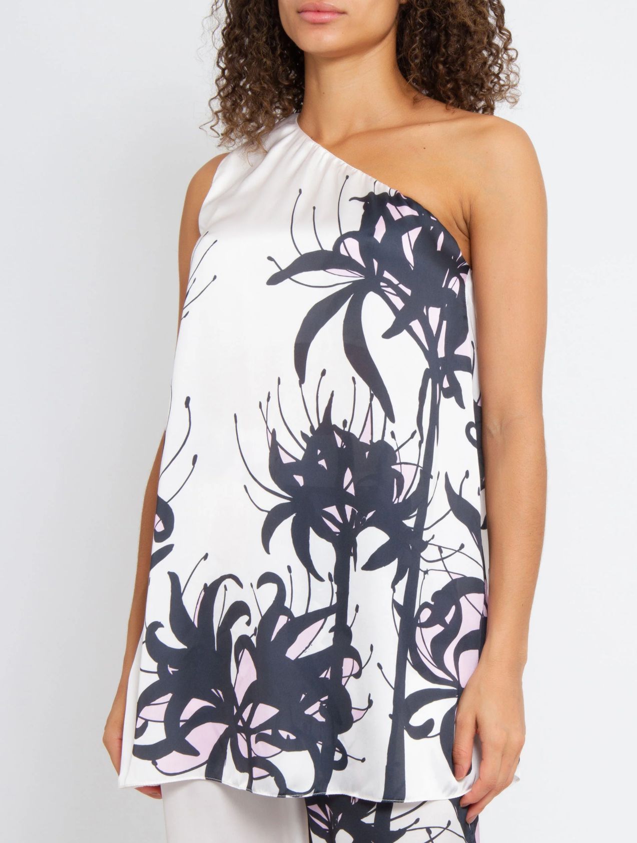 GISELE TUNIC